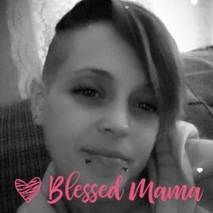 Meet your Posher, Kendra